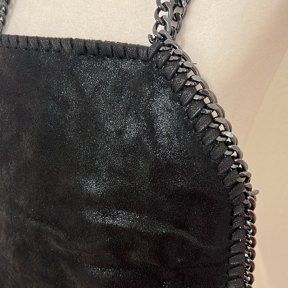 Gunmetal metallic chain link handle handbag/tote - Picture 5 of 16